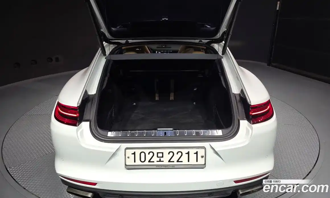 Porsche Panamera 2018 3.0 гидро в Москве № 165458, фото 18