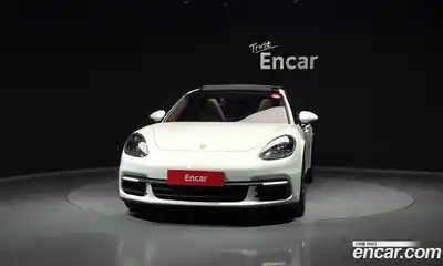 Porsche Panamera 2018 3.0 гидро в Москве № 165458, миниатюра 3