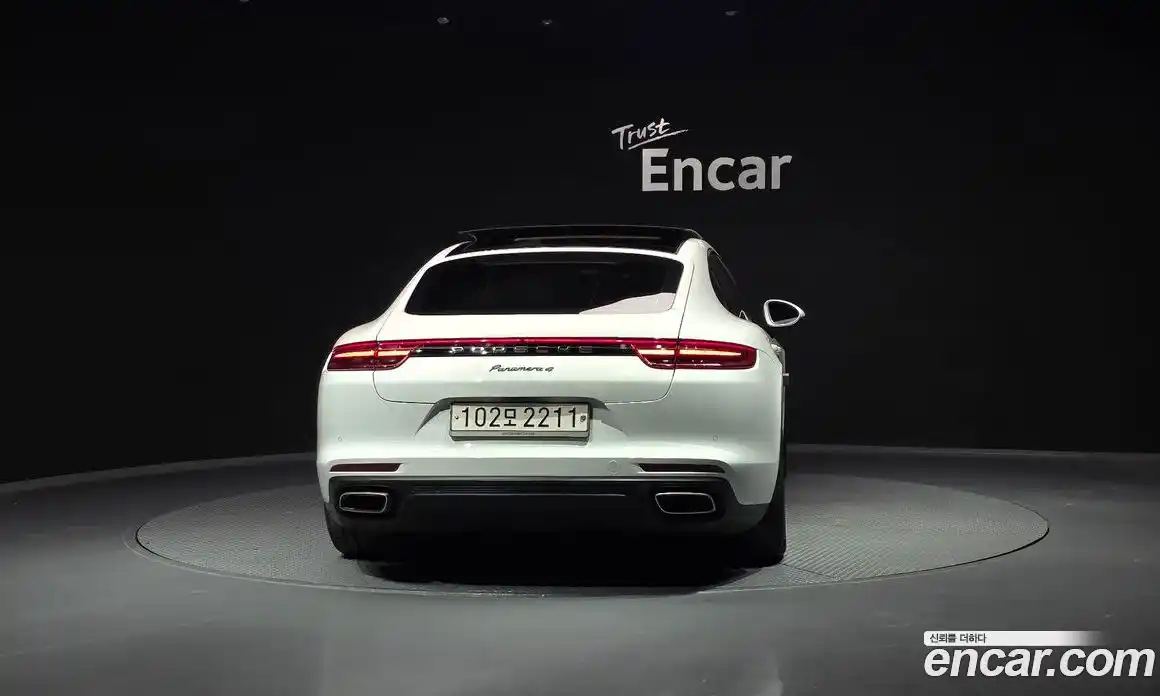 Porsche Panamera 2018 3.0 гидро в Москве № 165458, фото 4