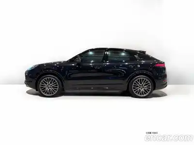 Porsche Cayenne, 2020