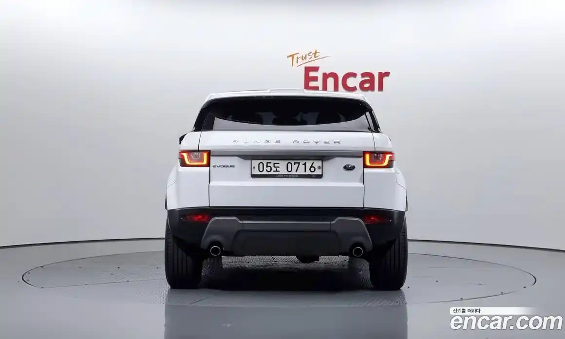 Land Rover Range-Rover Evoque 2016 2.0 гидро в Москве № 166479, фото 4
