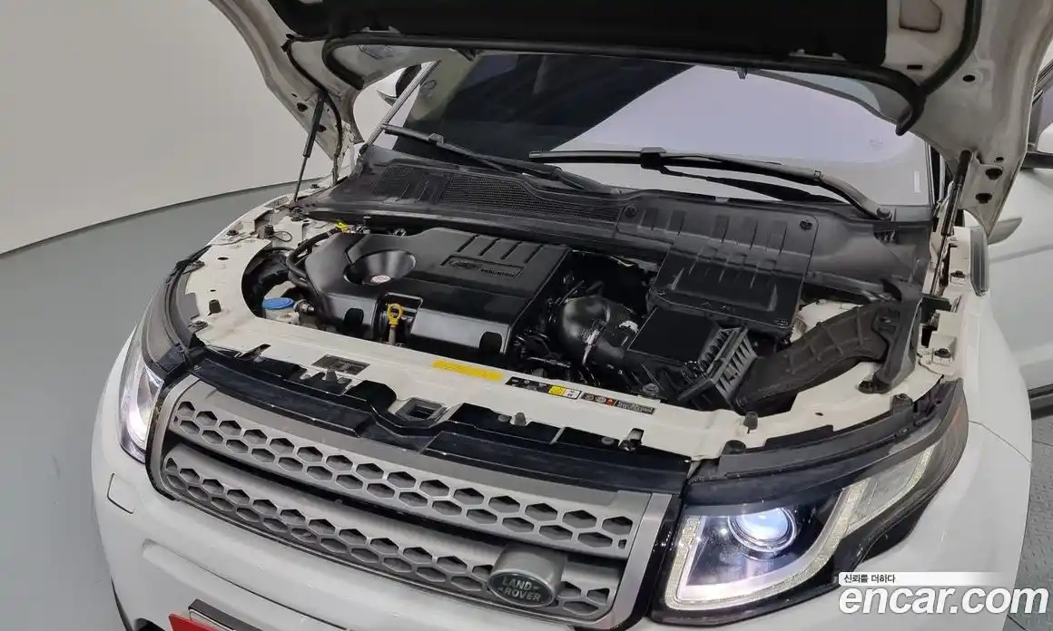 Land Rover Range-Rover Evoque 2016 2.0 гидро в Москве № 166479, фото 6