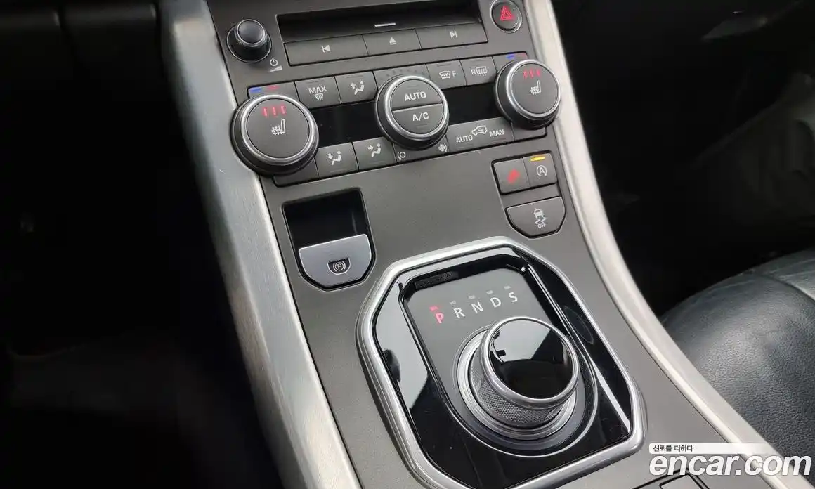 Land Rover Range-Rover Evoque 2016 2.0 гидро в Москве № 166479, фото 9