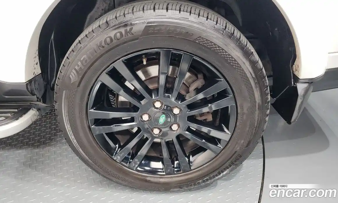 Land Rover Discovery 2016 3.0 гидро в Москве № 166556, фото 5