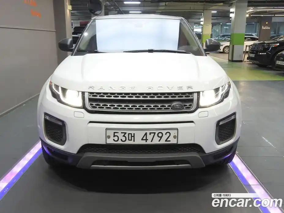 Land Rover Range-Rover Evoque 2016 2.0 гидро в Москве № 166812, фото 3