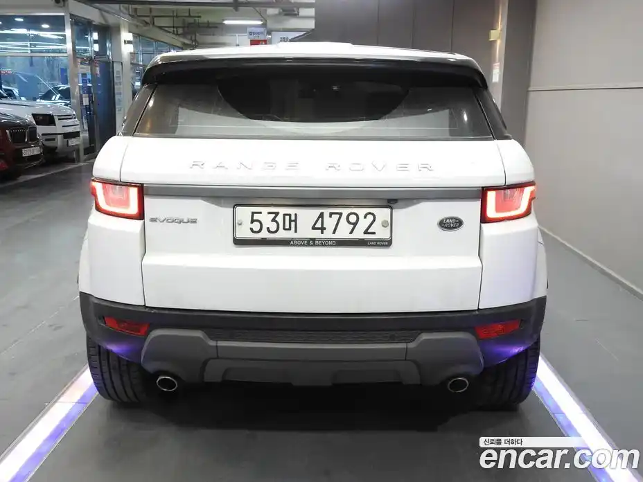 Land Rover Range-Rover Evoque 2016 2.0 гидро в Москве № 166812, фото 4