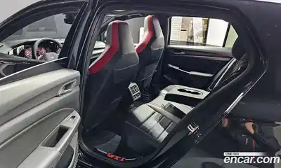 Volkswagen Golf 2023 2.0 гидро в Москве № 168473, миниатюра 11