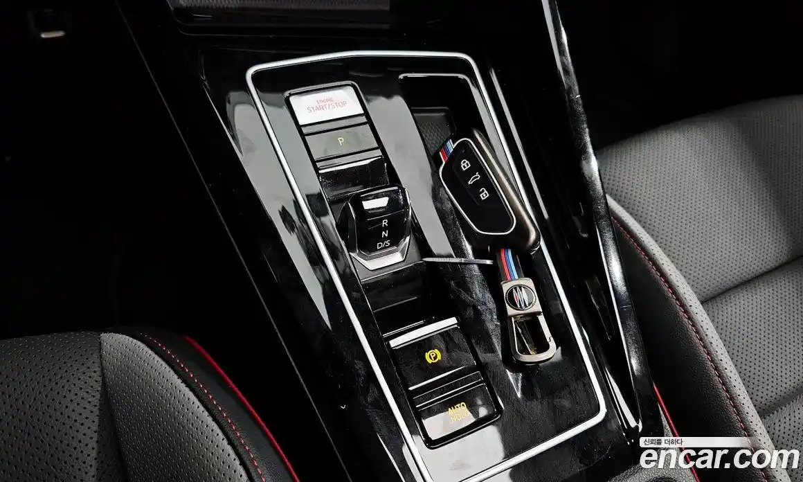 Volkswagen Golf 2023 2.0 гидро в Москве № 168473, фото 9