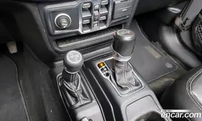 Jeep Wrangler 2020 2.0 гидро в Москве № 169781, миниатюра 9