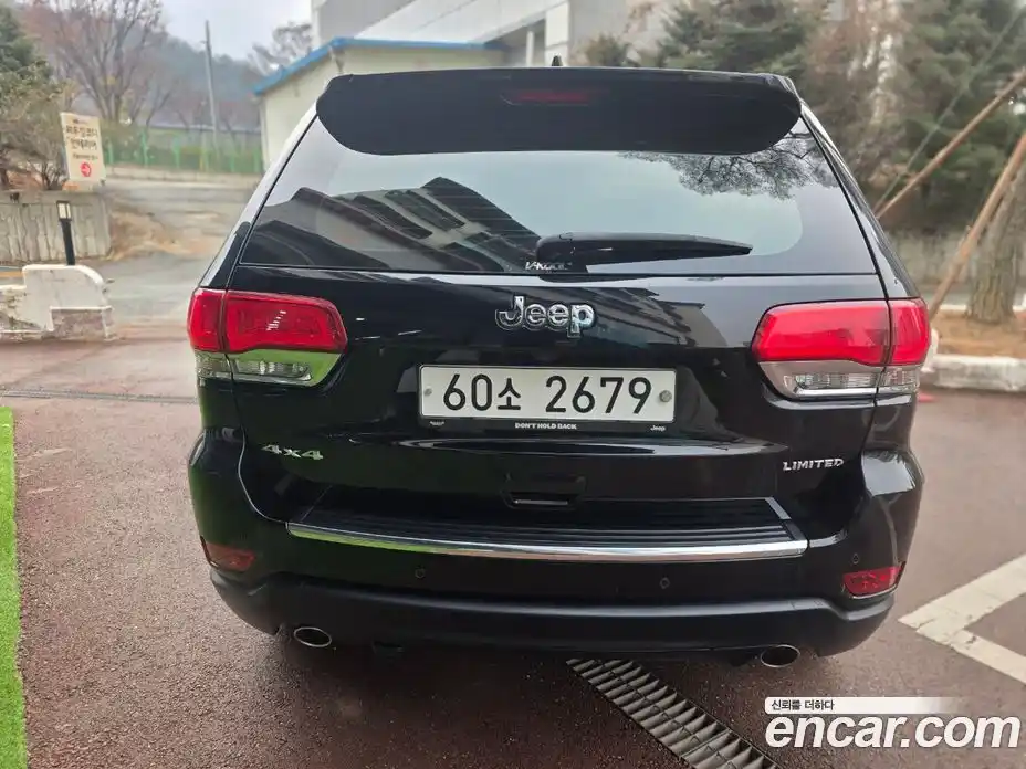 Jeep Cherokee 2018 3.6 гидро в Москве № 170058, фото 5