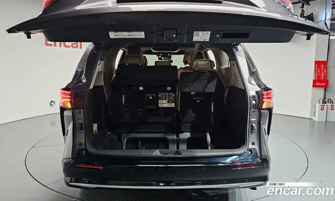 Toyota Sienna 2021 2.5 гидро в Москве № 170309, фото 19