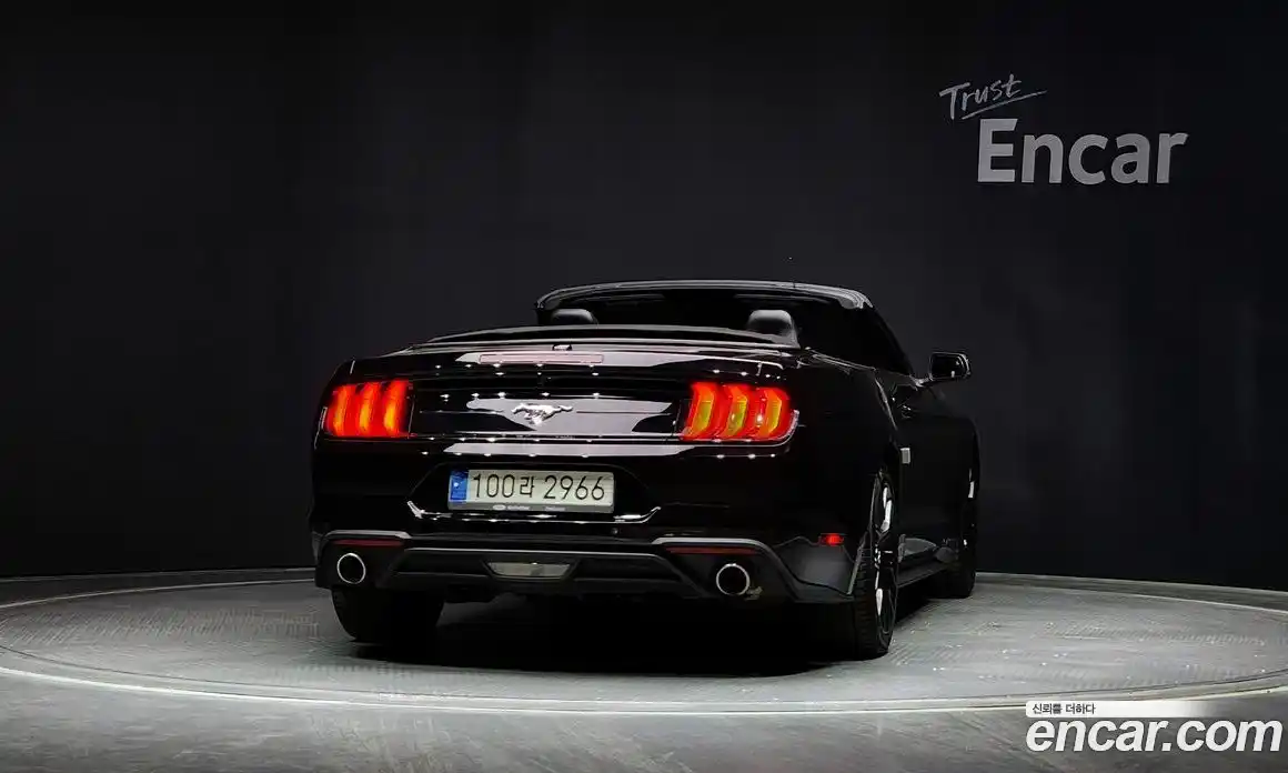 Ford Mustang 2019 2.3 гидро в Москве № 170873, фото 4