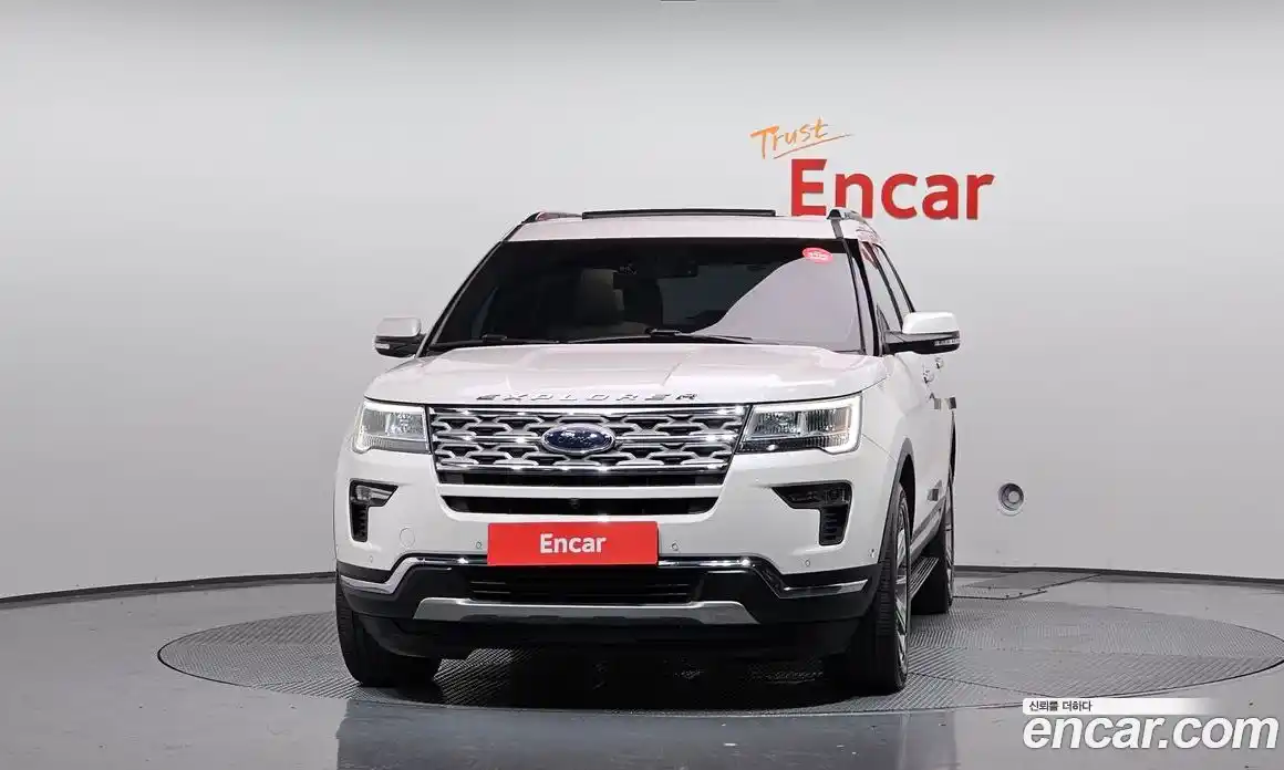 Ford Explorer 2018 2.3 гидро в Москве № 170972, фото 3