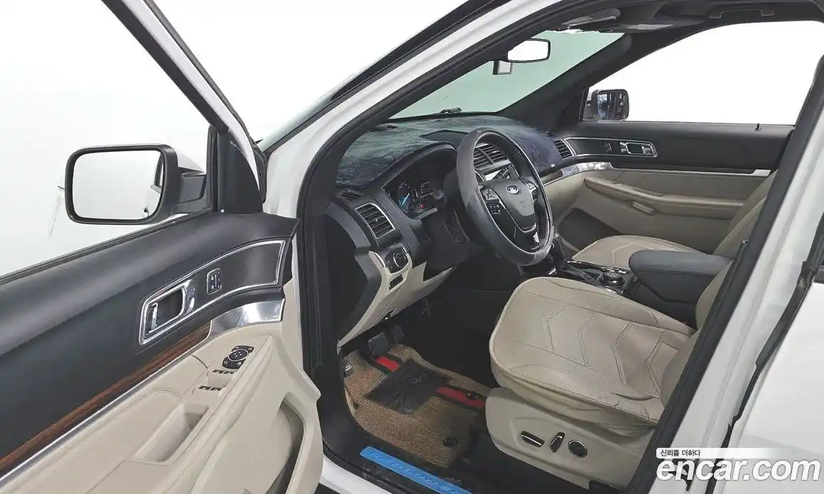 Ford Explorer 2018 2.3 гидро в Москве № 170972, фото 9