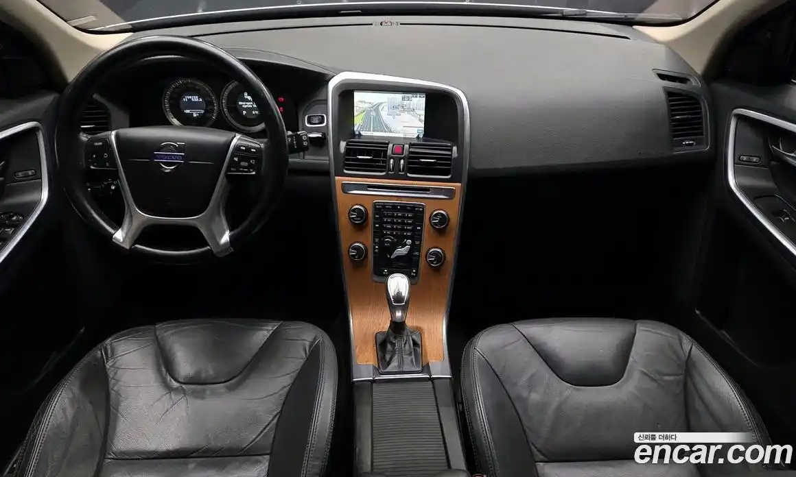 Volvo XC60 2013 2.0 гидро в Москве № 172388, фото 7