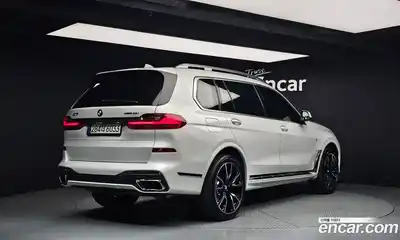BMW X7 2022 3.0 гидро в Москве № 190607, миниатюра 2