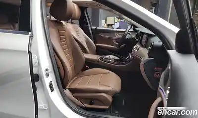 Mercedes-Benz E-Class 2019 2.0 гидро в Москве № 194024, миниатюра 11