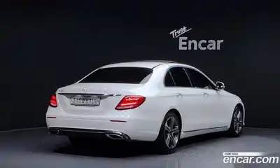 Mercedes-Benz E-Class 2019 2.0 гидро в Москве № 194024, миниатюра 2