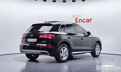 Audi Q5 2020 2.0 гидро в Москве № 196412, миниатюра 2