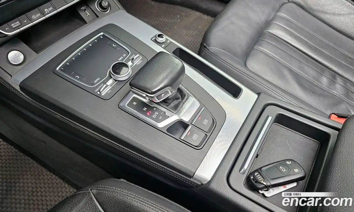 Audi Q5 2020 2.0 гидро в Москве № 196412, фото 9