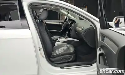 Audi A4 2011 2.0 гидро в Москве № 196646, миниатюра 11