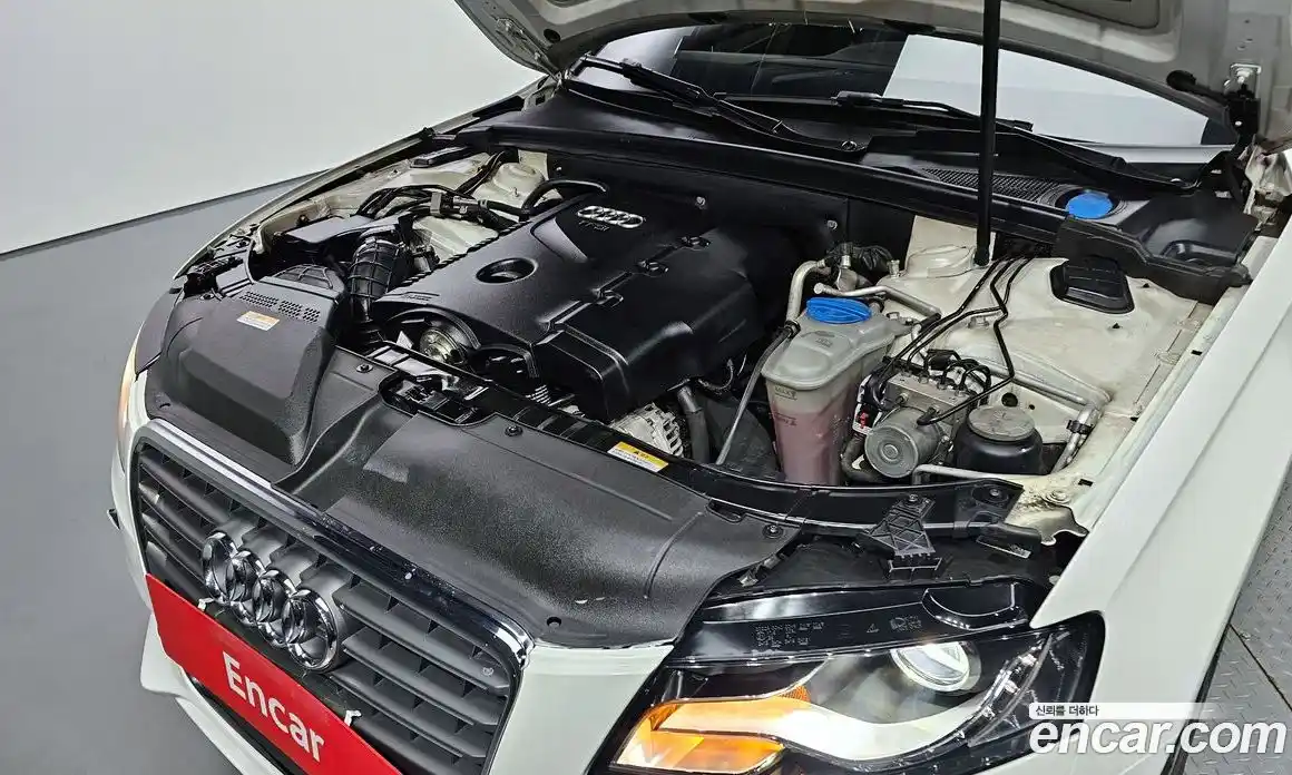 Audi A4 2011 2.0 гидро в Москве № 196646, фото 6