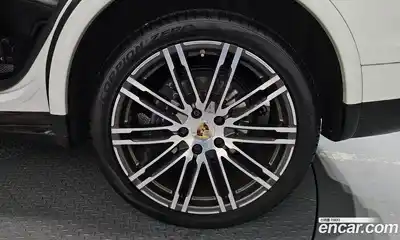 Porsche Cayenne 2017 3.0 гидро в Москве № 197571, миниатюра 5