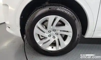 Land Rover Discovery Sport 2025 2.0 гидро в Москве № 198046, миниатюра 4