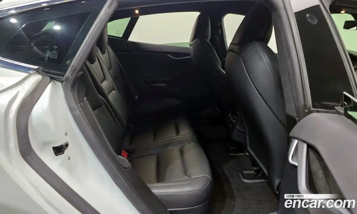 Tesla Model S 2020 0.3 гидро в Москве № 198636, фото 11