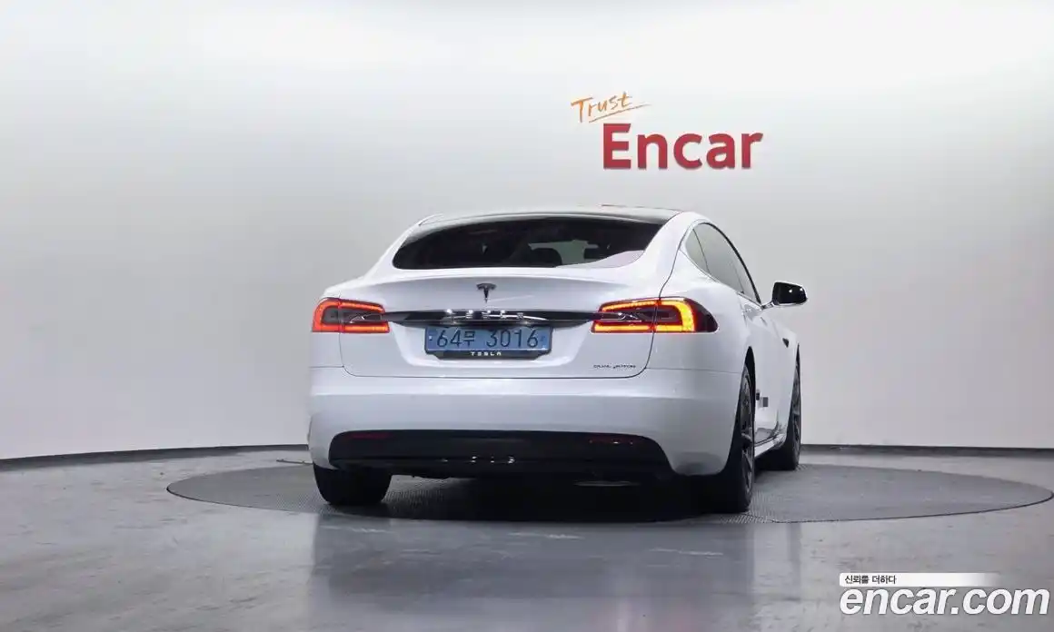 Tesla Model S 2020 0.3 гидро в Москве № 198636, фото 3