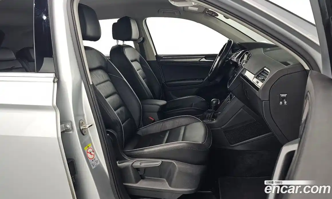 Volkswagen Tiguan 2020 2.0 гидро в Москве № 199237, фото 10