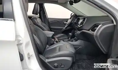 Jeep Cherokee 2021 2.4 гидро в Москве № 199448, миниатюра 11