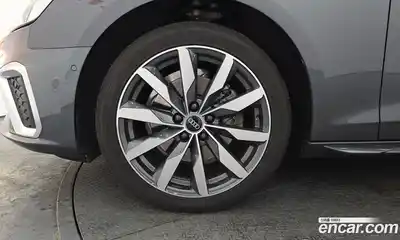 Audi A4 2022 2.0 гидро в Москве № 204047, миниатюра 5