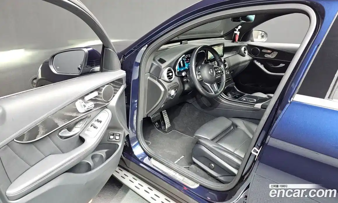 Mercedes-Benz GLC-Class 2023 2.0 гидро в Москве № 206247, фото 10