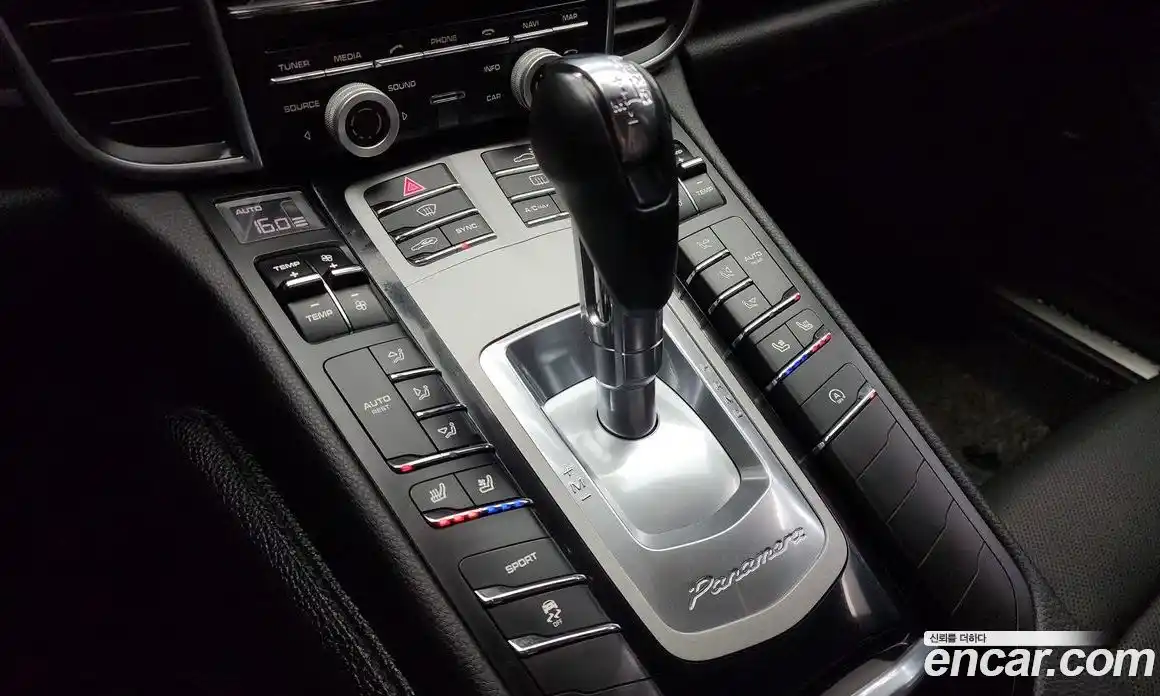 Porsche Panamera 2014 3.0 гидро в Москве № 208063, фото 9