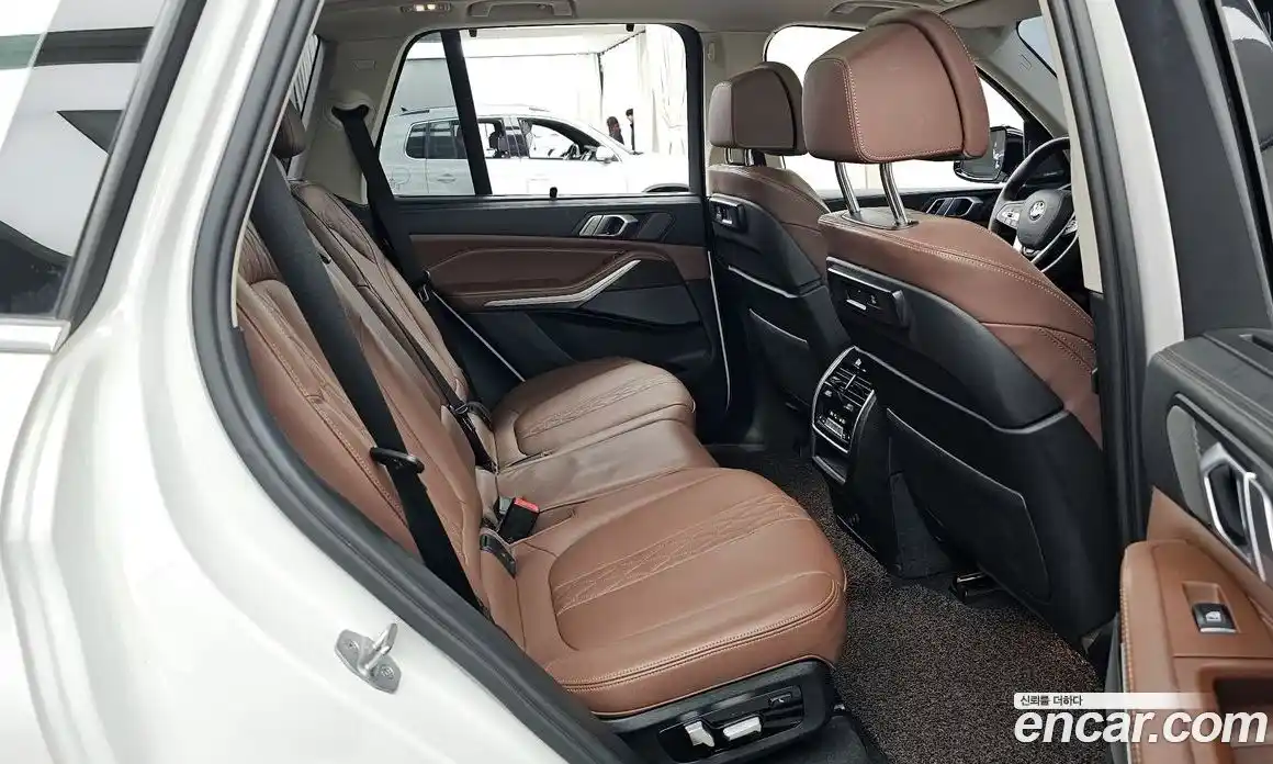 BMW X5 2023 3.0 гидро в Москве № 210714, фото 12
