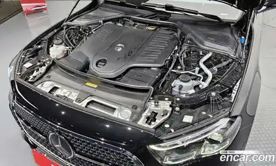 Mercedes-Benz E-Class 2025 3.0 гидро в Москве № 211886, миниатюра 6