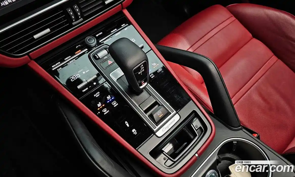 Porsche Cayenne 2019 3.0 гидро в Москве № 213187, фото 9