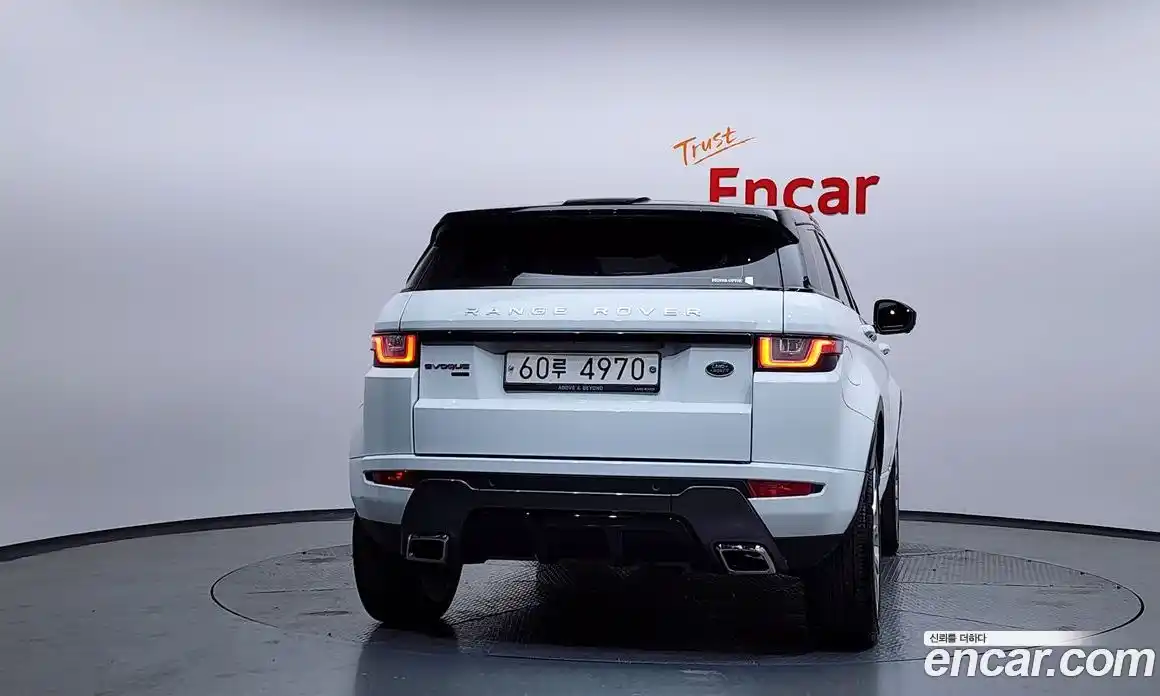 Land Rover Range-Rover Evoque 2019 2.0 гидро в Москве № 213340, фото 4