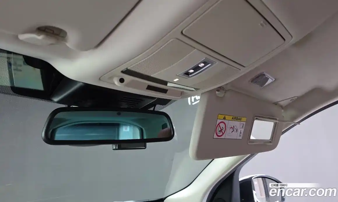 Land Rover Discovery Sport 2016 2.0 гидро в Москве № 213385, фото 16
