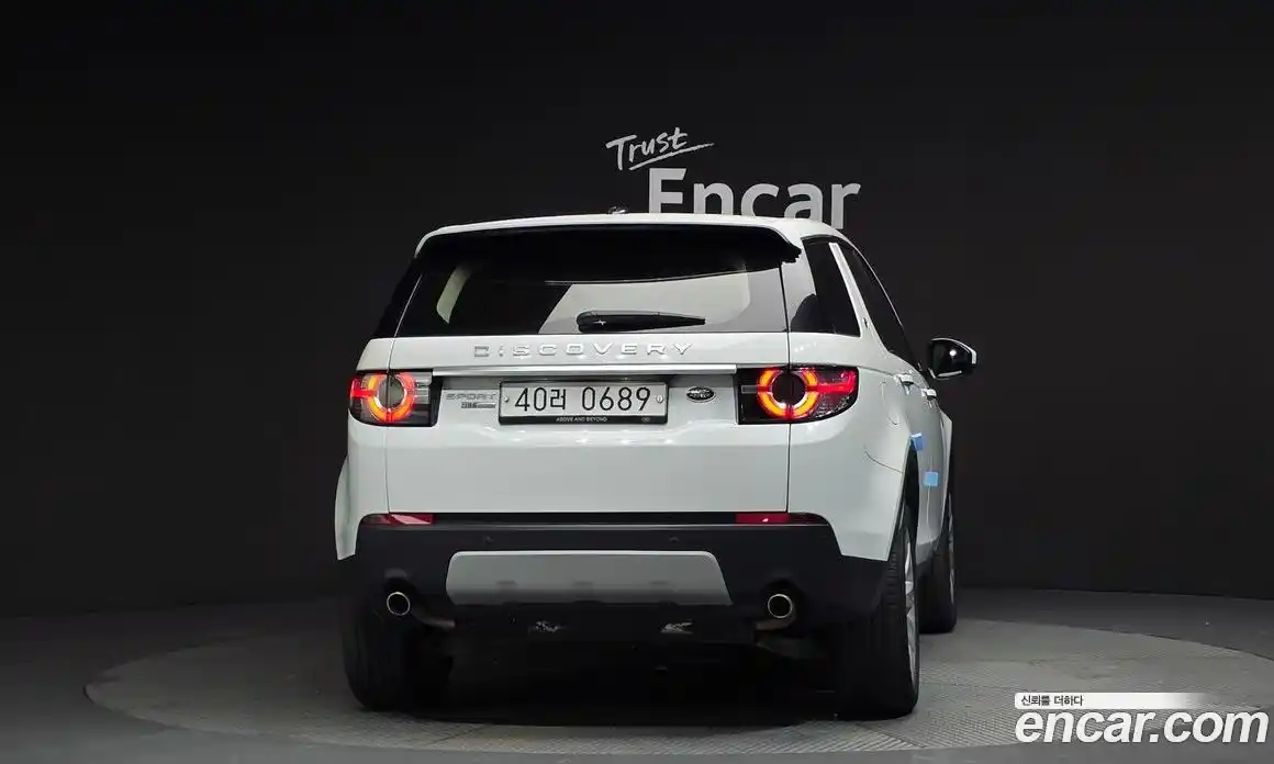 Land Rover Discovery Sport 2016 2.0 гидро в Москве № 213385, фото 4