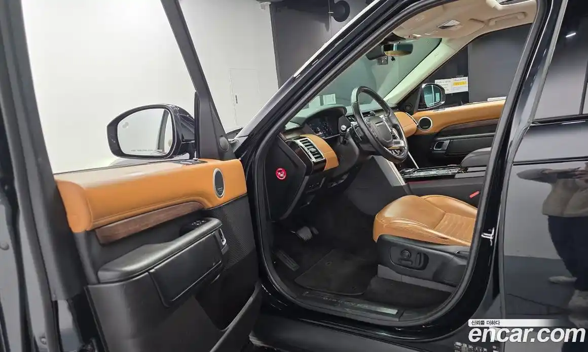 Land Rover Discovery 2018 3.0 гидро в Москве № 213715, фото 10