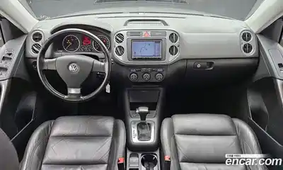 Volkswagen Tiguan 2009 2.0 гидро в Москве № 214446, миниатюра 7