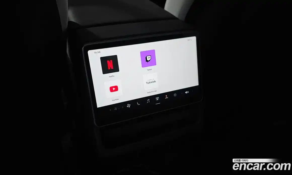 Tesla Model Y 2025 0.2 гидро в Москве № 214488, фото 17