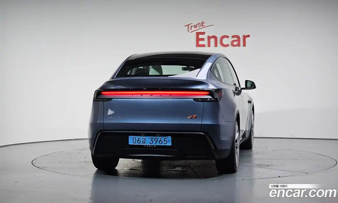 Tesla Model Y 2025 0.2 гидро в Москве № 214488, фото 4