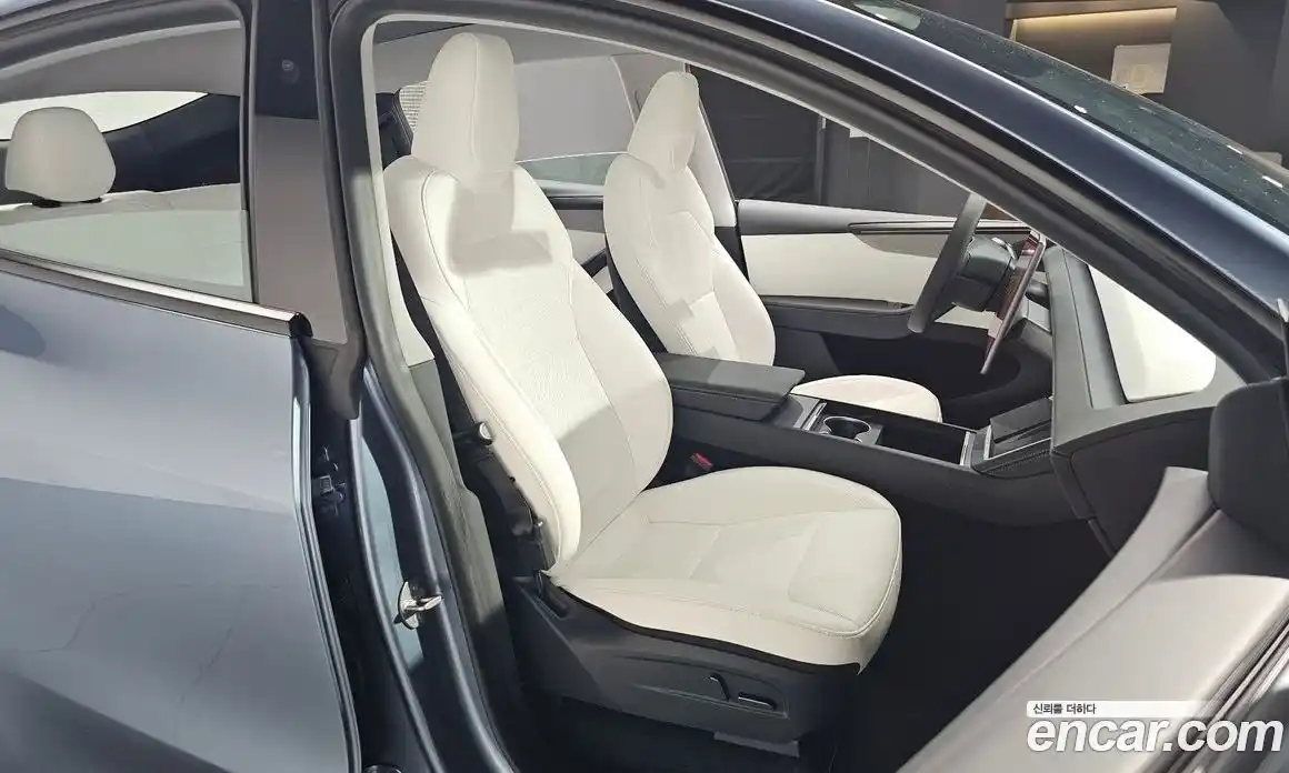 Tesla Model Y 2025 0.2 гидро в Москве № 214488, фото 10