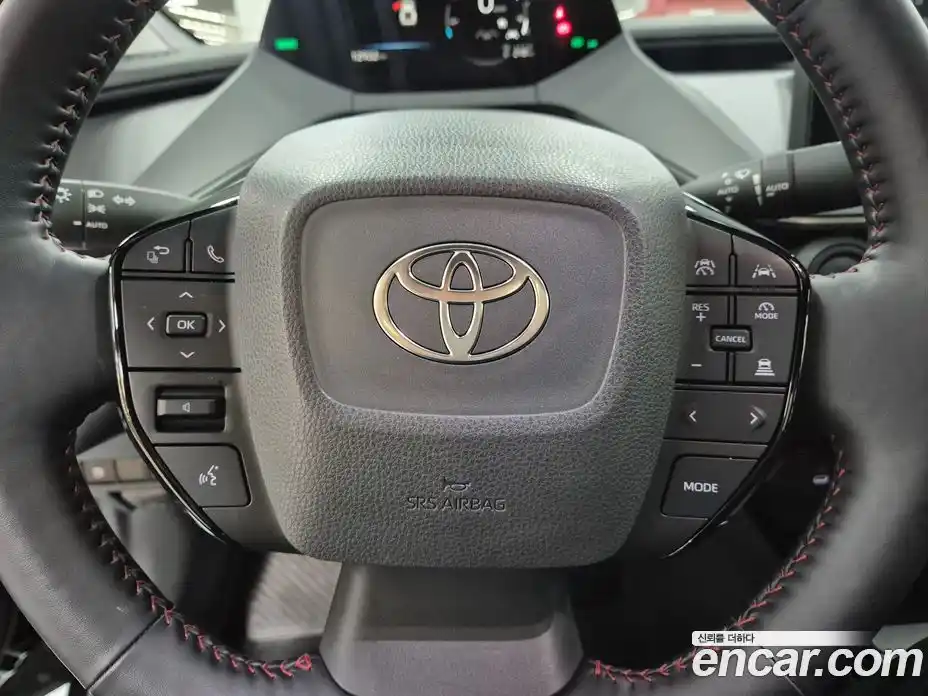 Toyota Prius 2023 2.0 вариатор в Москве № 215614, фото 6
