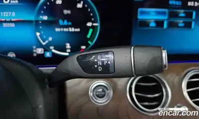 Mercedes-Benz E-Class 2021 1.9 гидро, миниатюра 9