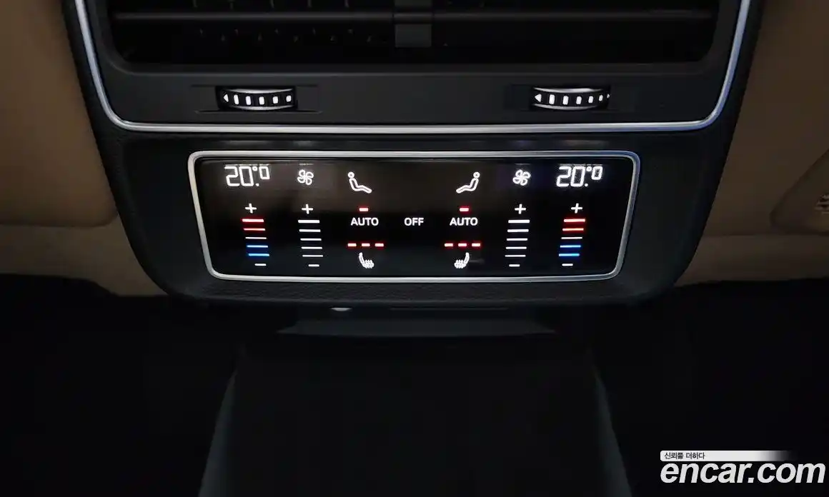 Audi Q8 2020 3.0 гидро в Москве № 230111, фото 19