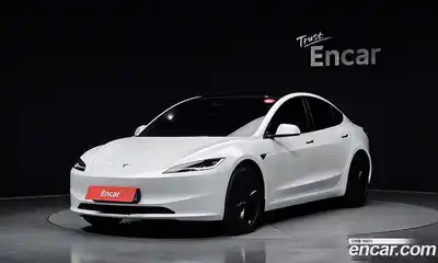Tesla Model 3, 2025